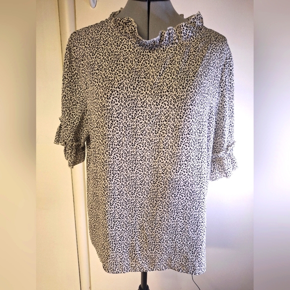 Animal Print Blouse W/ Ruffle Sleeves Size Large - Picture 1 of 5